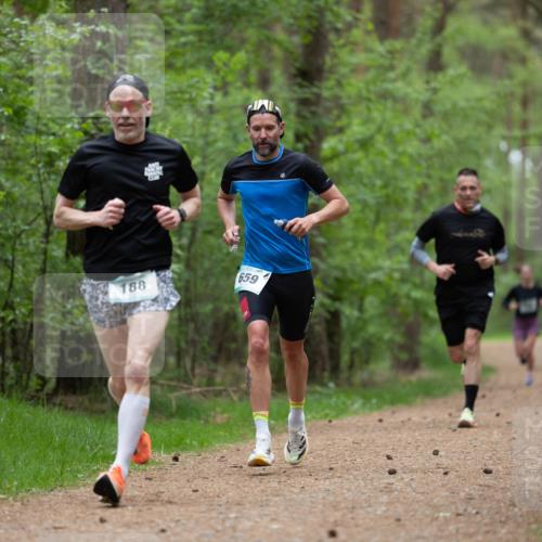 04.05.2025 - 8. Wedeler Halbmarathon Michael Strokosch http://msf.ph/oto/7815574 04.05.2025 10:31:24 Laufen 188, 659 meine-sportfotos.de