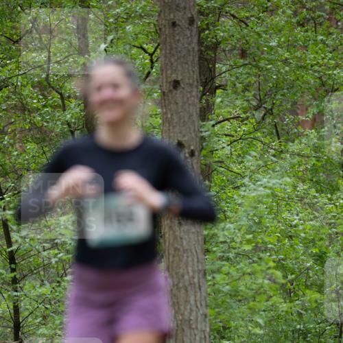 04.05.2025 - 8. Wedeler Halbmarathon Michael Strokosch http://msf.ph/oto/7815577 04.05.2025 10:31:34 Laufen  meine-sportfotos.de