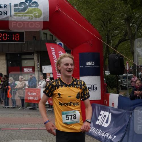 04.05.2025 - 8. Wedeler Halbmarathon Felixshl http://msf.ph/oto/7815597 04.05.2025 11:20:16 Ziel 578 meine-sportfotos.de