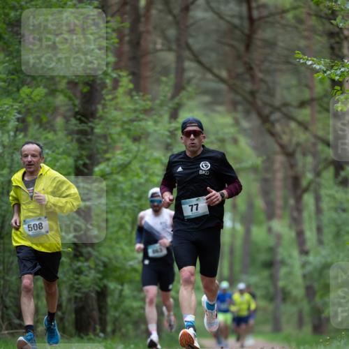 04.05.2025 - 8. Wedeler Halbmarathon Michael Strokosch http://msf.ph/oto/7815625 04.05.2025 10:32:21 Laufen 508, 063, 77 meine-sportfotos.de
