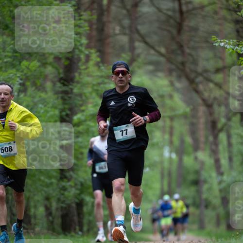 04.05.2025 - 8. Wedeler Halbmarathon Michael Strokosch http://msf.ph/oto/7815628 04.05.2025 10:32:21 Laufen 508, 1163, 77 meine-sportfotos.de
