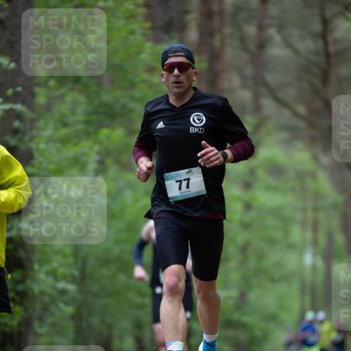 04.05.2025 - 8. Wedeler Halbmarathon Michael Strokosch http://msf.ph/oto/7815634 04.05.2025 10:32:23 Laufen 77 meine-sportfotos.de