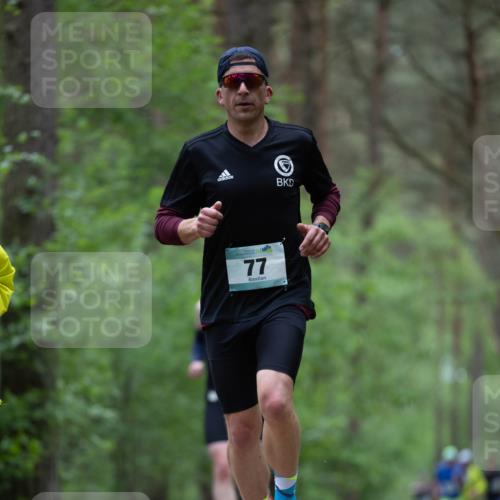 04.05.2025 - 8. Wedeler Halbmarathon Michael Strokosch http://msf.ph/oto/7815635 04.05.2025 10:32:23 Laufen 77 meine-sportfotos.de