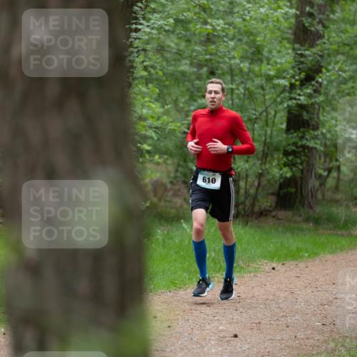 04.05.2025 - 8. Wedeler Halbmarathon Michael Strokosch http://msf.ph/oto/7815644 04.05.2025 10:32:45 Laufen 610 meine-sportfotos.de