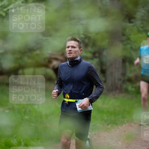 04.05.2025 - 8. Wedeler Halbmarathon Michael Strokosch http://msf.ph/oto/7815649 04.05.2025 10:32:55 Laufen  meine-sportfotos.de