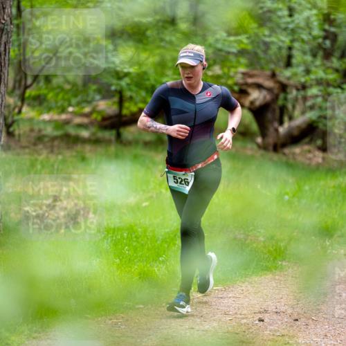 04.05.2025 - 8. Wedeler Halbmarathon Michael Strokosch http://msf.ph/oto/7815663 04.05.2025 10:32:59 Laufen 526 meine-sportfotos.de