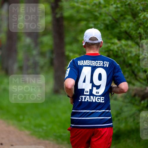 04.05.2025 - 8. Wedeler Halbmarathon Michael Strokosch http://msf.ph/oto/7815675 04.05.2025 10:33:11 Laufen 49 meine-sportfotos.de