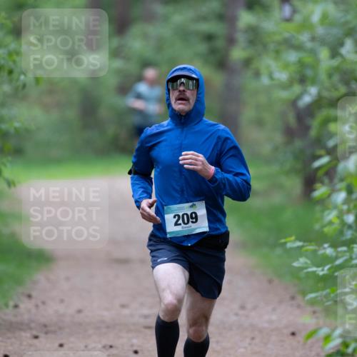 04.05.2025 - 8. Wedeler Halbmarathon Michael Strokosch http://msf.ph/oto/7815678 04.05.2025 10:34:12 Laufen 209 meine-sportfotos.de