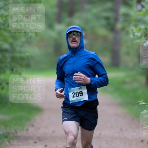 04.05.2025 - 8. Wedeler Halbmarathon Michael Strokosch http://msf.ph/oto/7815685 04.05.2025 10:34:13 Laufen 209 meine-sportfotos.de
