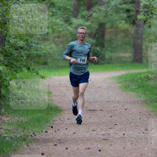 04.05.2025 - 8. Wedeler Halbmarathon Michael Strokosch http://msf.ph/oto/7815719 04.05.2025 10:34:27 Laufen 745 meine-sportfotos.de