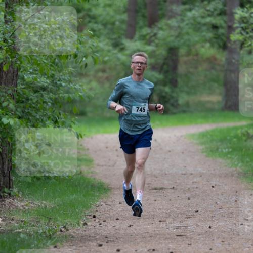 04.05.2025 - 8. Wedeler Halbmarathon Michael Strokosch http://msf.ph/oto/7815731 04.05.2025 10:34:28 Laufen 745 meine-sportfotos.de