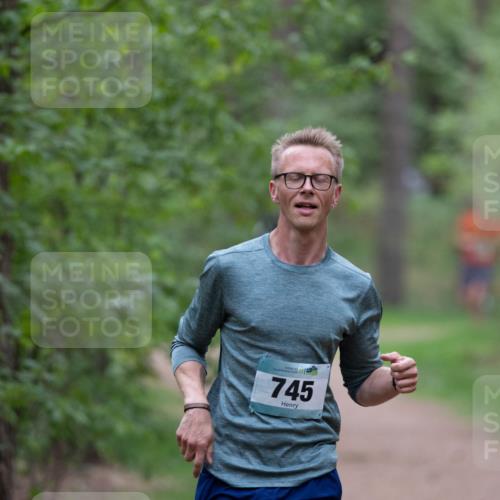 04.05.2025 - 8. Wedeler Halbmarathon Michael Strokosch http://msf.ph/oto/7815751 04.05.2025 10:34:37 Laufen 136, 745 meine-sportfotos.de