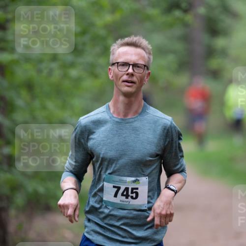 04.05.2025 - 8. Wedeler Halbmarathon Michael Strokosch http://msf.ph/oto/7815766 04.05.2025 10:34:38 Laufen 745 meine-sportfotos.de