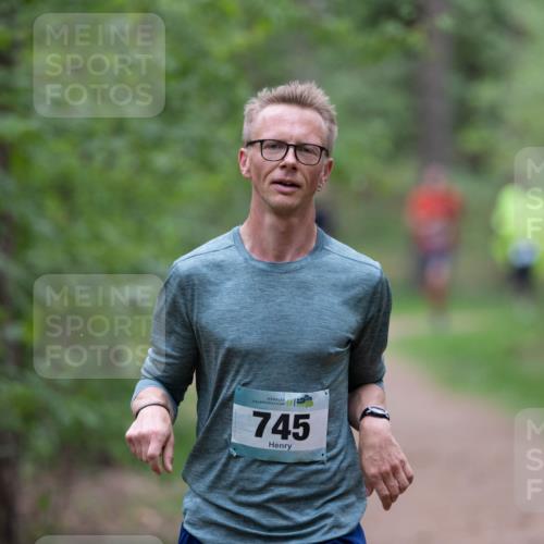 04.05.2025 - 8. Wedeler Halbmarathon Michael Strokosch http://msf.ph/oto/7815768 04.05.2025 10:34:38 Laufen 8, 745 meine-sportfotos.de
