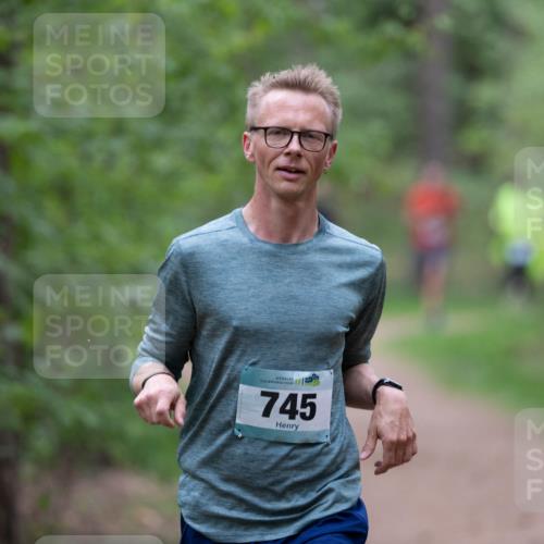 04.05.2025 - 8. Wedeler Halbmarathon Michael Strokosch http://msf.ph/oto/7815769 04.05.2025 10:34:38 Laufen 2, 36, 745 meine-sportfotos.de