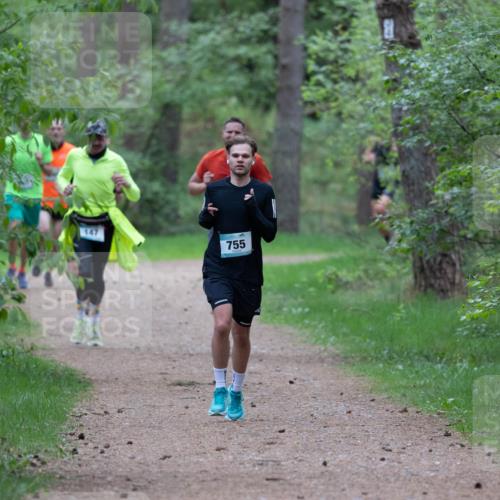 04.05.2025 - 8. Wedeler Halbmarathon Michael Strokosch http://msf.ph/oto/7815780 04.05.2025 10:34:52 Laufen 147, 755 meine-sportfotos.de