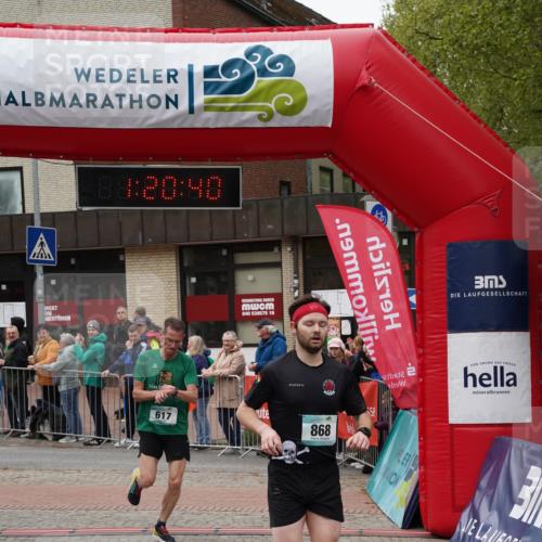 04.05.2025 - 8. Wedeler Halbmarathon Felixshl http://msf.ph/oto/7815785 04.05.2025 11:20:38 Ziel 617, 628, 868, 1156 meine-sportfotos.de