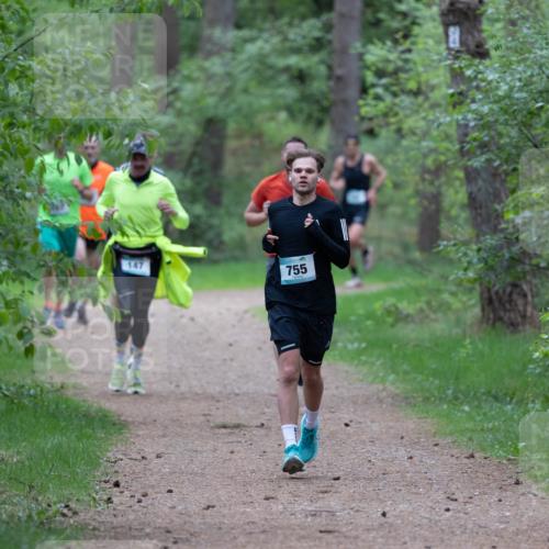 04.05.2025 - 8. Wedeler Halbmarathon Michael Strokosch http://msf.ph/oto/7815786 04.05.2025 10:34:52 Laufen 147, 755 meine-sportfotos.de