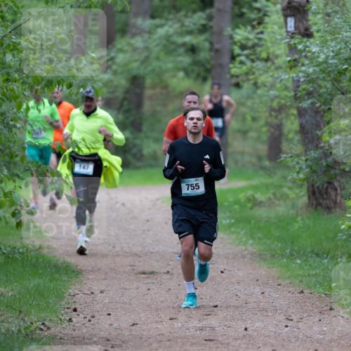 04.05.2025 - 8. Wedeler Halbmarathon Michael Strokosch http://msf.ph/oto/7815789 04.05.2025 10:34:53 Laufen 147, 755 meine-sportfotos.de