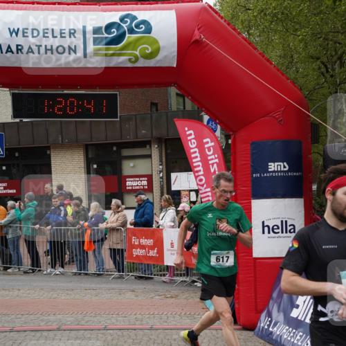 04.05.2025 - 8. Wedeler Halbmarathon Felixshl http://msf.ph/oto/7815807 04.05.2025 11:20:39 Ziel 617, 628, 868, 1156 meine-sportfotos.de