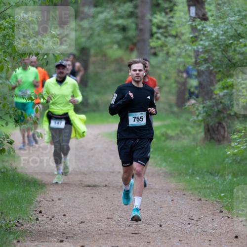 04.05.2025 - 8. Wedeler Halbmarathon Michael Strokosch http://msf.ph/oto/7815809 04.05.2025 10:34:54 Laufen 147, 755 meine-sportfotos.de