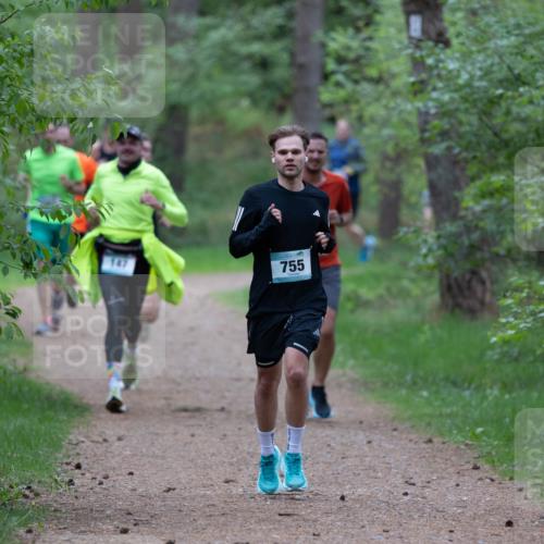 04.05.2025 - 8. Wedeler Halbmarathon Michael Strokosch http://msf.ph/oto/7815818 04.05.2025 10:34:55 Laufen 147, 755 meine-sportfotos.de
