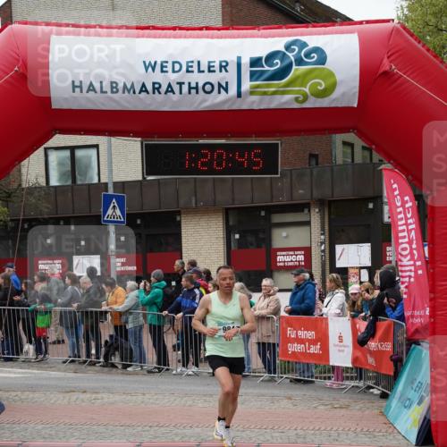 04.05.2025 - 8. Wedeler Halbmarathon Felixshl http://msf.ph/oto/7815822 04.05.2025 11:20:43 Ziel 617, 868, 984 meine-sportfotos.de
