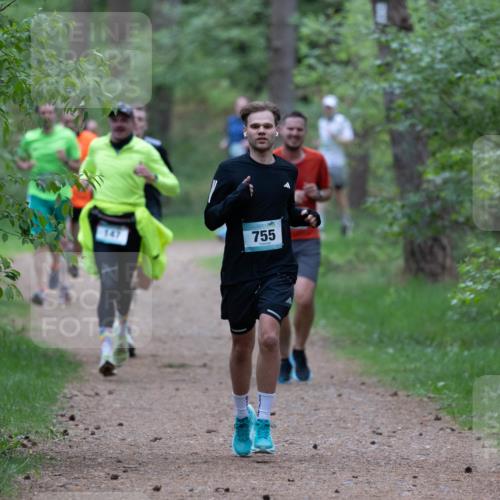 04.05.2025 - 8. Wedeler Halbmarathon Michael Strokosch http://msf.ph/oto/7815830 04.05.2025 10:34:55 Laufen 147, 755 meine-sportfotos.de