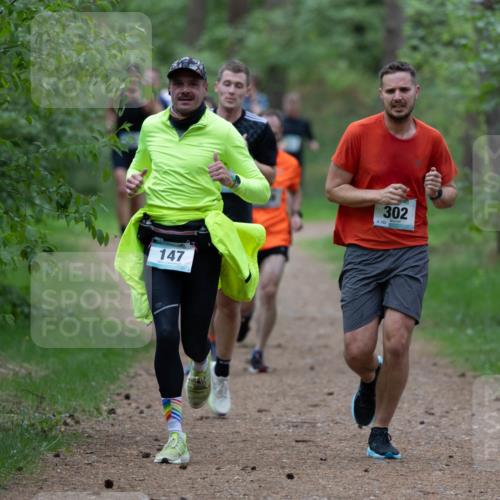 04.05.2025 - 8. Wedeler Halbmarathon Michael Strokosch http://msf.ph/oto/7815840 04.05.2025 10:35:02 Laufen 147, 302, 102 meine-sportfotos.de