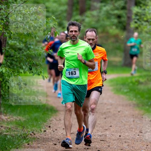04.05.2025 - 8. Wedeler Halbmarathon Michael Strokosch http://msf.ph/oto/7815872 04.05.2025 10:35:08 Laufen 302, 163 meine-sportfotos.de