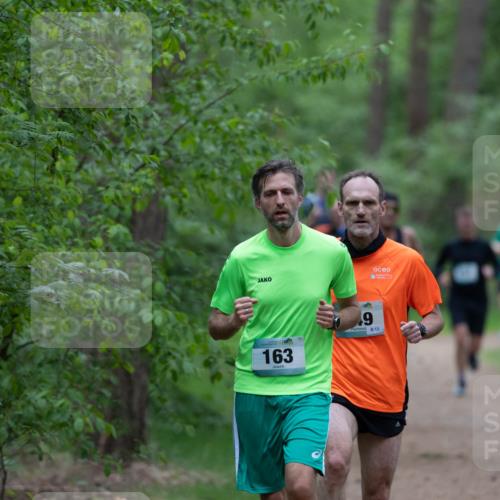 04.05.2025 - 8. Wedeler Halbmarathon Michael Strokosch http://msf.ph/oto/7815887 04.05.2025 10:35:10 Laufen 163, 6, 13 meine-sportfotos.de