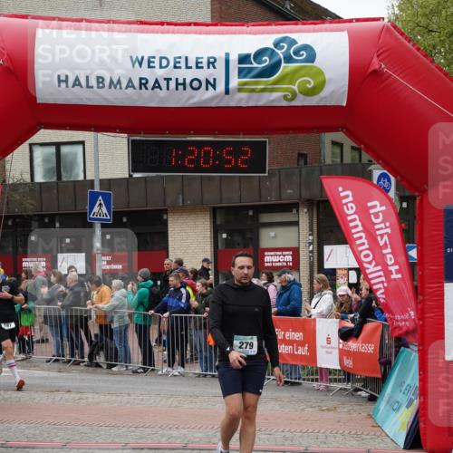 04.05.2025 - 8. Wedeler Halbmarathon Felixshl http://msf.ph/oto/7815901 04.05.2025 11:20:50 Ziel 187, 279 meine-sportfotos.de