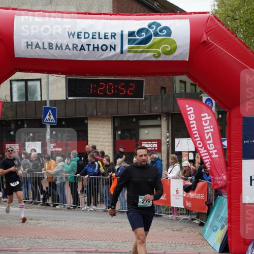 04.05.2025 - 8. Wedeler Halbmarathon Felixshl http://msf.ph/oto/7815911 04.05.2025 11:20:50 Ziel 187, 279 meine-sportfotos.de