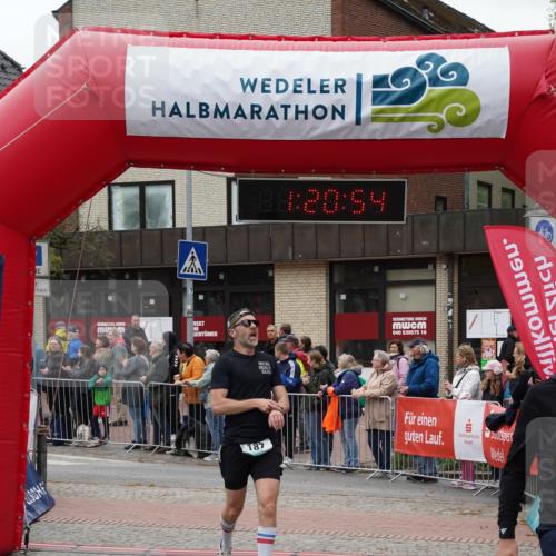 04.05.2025 - 8. Wedeler Halbmarathon Felixshl http://msf.ph/oto/7815925 04.05.2025 11:20:52 Ziel 187, 279 meine-sportfotos.de
