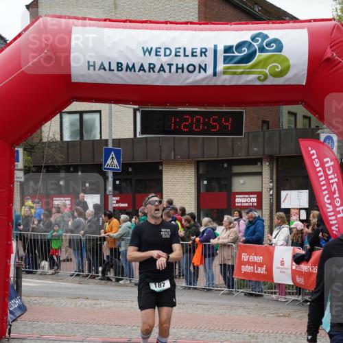 04.05.2025 - 8. Wedeler Halbmarathon Felixshl http://msf.ph/oto/7815929 04.05.2025 11:20:52 Ziel 187, 279 meine-sportfotos.de