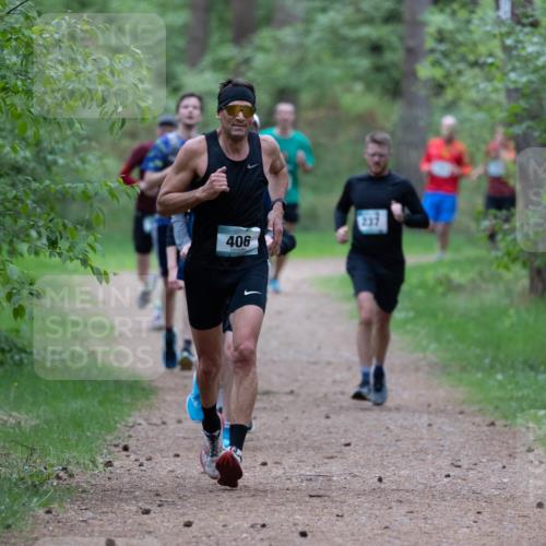 04.05.2025 - 8. Wedeler Halbmarathon Michael Strokosch http://msf.ph/oto/7815944 04.05.2025 10:35:16 Laufen 406, 237 meine-sportfotos.de