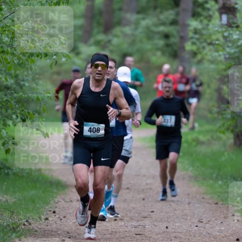 04.05.2025 - 8. Wedeler Halbmarathon Michael Strokosch http://msf.ph/oto/7815957 04.05.2025 10:35:17 Laufen 406 meine-sportfotos.de