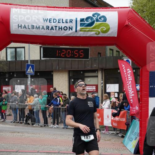 04.05.2025 - 8. Wedeler Halbmarathon Felixshl http://msf.ph/oto/7815961 04.05.2025 11:20:53 Ziel 187, 279 meine-sportfotos.de