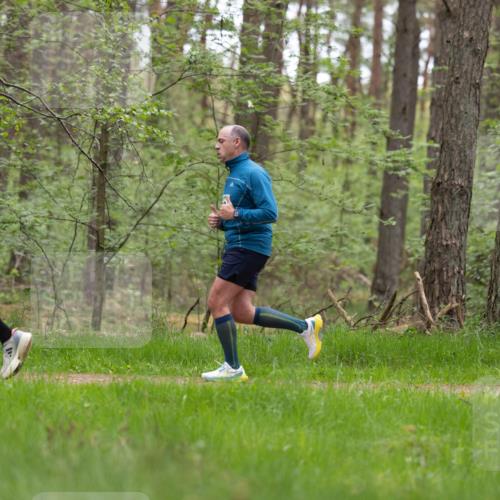 04.05.2025 - 8. Wedeler Halbmarathon Michael Strokosch http://msf.ph/oto/7816000 04.05.2025 10:37:14 Laufen  meine-sportfotos.de