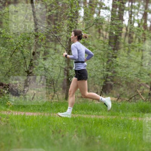 04.05.2025 - 8. Wedeler Halbmarathon Michael Strokosch http://msf.ph/oto/7816019 04.05.2025 10:37:30 Laufen  meine-sportfotos.de