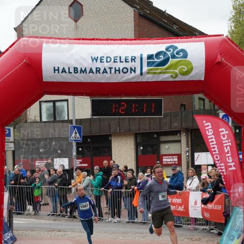 04.05.2025 - 8. Wedeler Halbmarathon Felixshl http://msf.ph/oto/7816033 04.05.2025 11:21:09 Ziel 362, 1087 meine-sportfotos.de