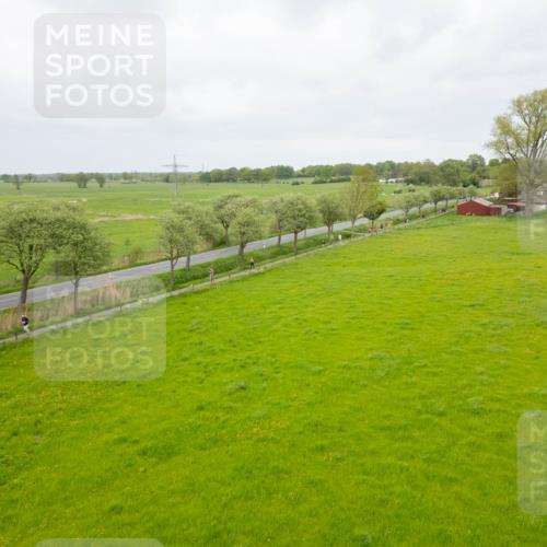 04.05.2025 - 8. Wedeler Halbmarathon Michael Strokosch http://msf.ph/oto/7816052 04.05.2025 10:39:47 Laufen  meine-sportfotos.de