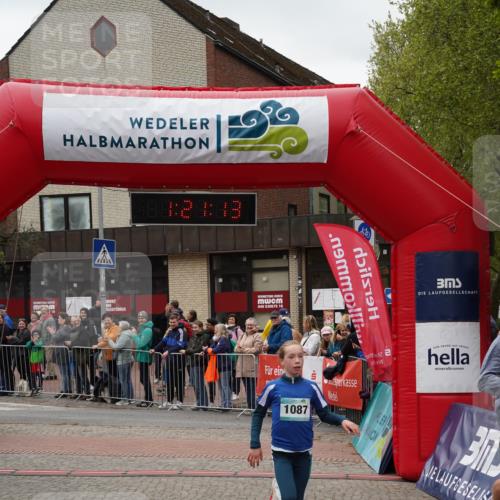 04.05.2025 - 8. Wedeler Halbmarathon Felixshl http://msf.ph/oto/7816061 04.05.2025 11:21:11 Ziel 362, 1087 meine-sportfotos.de