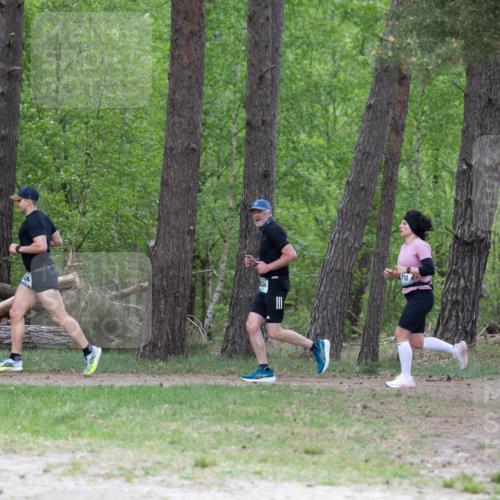 04.05.2025 - 8. Wedeler Halbmarathon Michael Strokosch http://msf.ph/oto/7816082 04.05.2025 10:41:10 Laufen 4, 710, 434 meine-sportfotos.de
