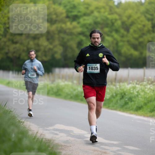 04.05.2025 - 8. Wedeler Halbmarathon Michael Strokosch http://msf.ph/oto/7816124 04.05.2025 10:46:50 Laufen 1035, 399 meine-sportfotos.de