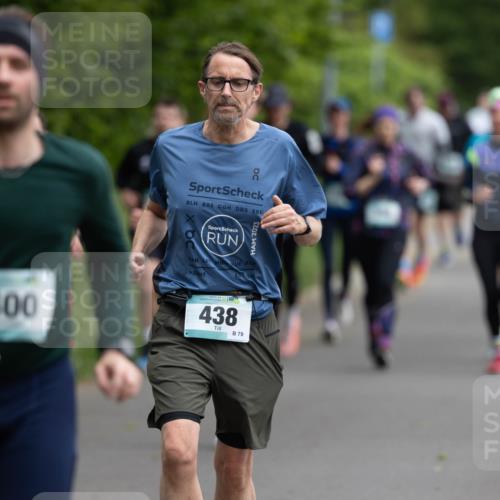 04.05.2025 - 8. Wedeler Halbmarathon Michael Strokosch http://msf.ph/oto/7816277 04.05.2025 10:49:22 Laufen 6, 400, 2023, 438, 79 meine-sportfotos.de