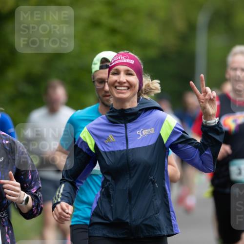 04.05.2025 - 8. Wedeler Halbmarathon Michael Strokosch http://msf.ph/oto/7816316 04.05.2025 10:49:36 Laufen 590, 5, 310 meine-sportfotos.de