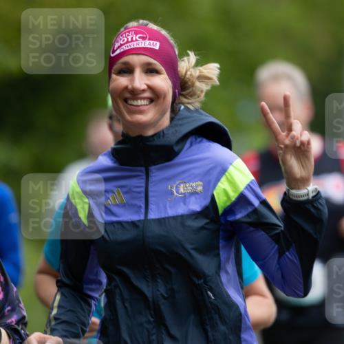 04.05.2025 - 8. Wedeler Halbmarathon Michael Strokosch http://msf.ph/oto/7816345 04.05.2025 10:49:38 Laufen  meine-sportfotos.de