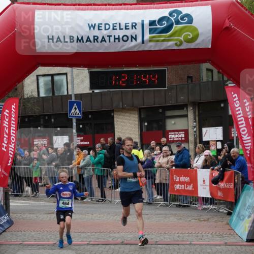 04.05.2025 - 8. Wedeler Halbmarathon Felixshl http://msf.ph/oto/7816367 04.05.2025 11:21:42 Ziel 332, 464, 1077, 1088, 1144 meine-sportfotos.de