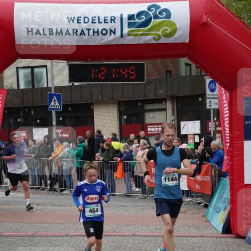 04.05.2025 - 8. Wedeler Halbmarathon Felixshl http://msf.ph/oto/7816433 04.05.2025 11:21:43 Ziel 332, 464, 1077, 1088, 1144 meine-sportfotos.de